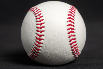 硬式野球ボール