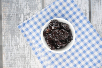Healthy Natural Dried Plums, prunes 
