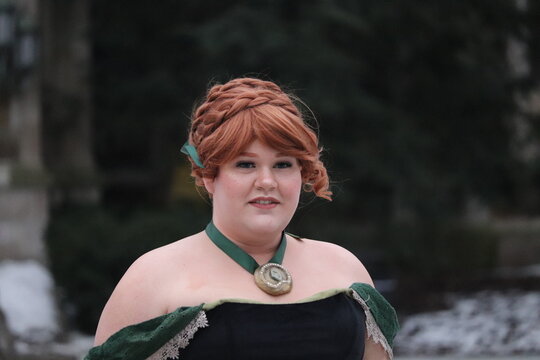 fairy tail cosplay costume posing