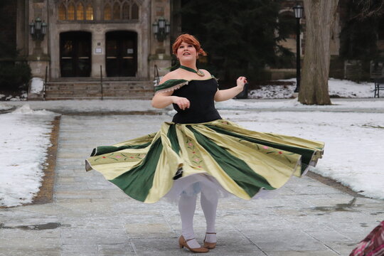 fairy tail cosplay costume posing