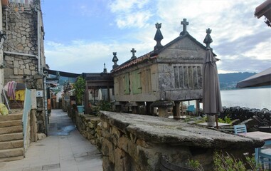 H&oacute;rreo tradicional de Combarro, Galicia