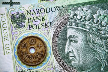 polski banknot,100 PLN, moneta japońska ,Polish banknote, 100 PLN, Japanese coin