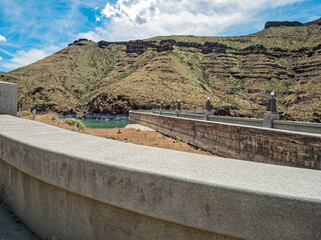 The top of the concrete arch of the Owyhee Dam in Oregon, USA