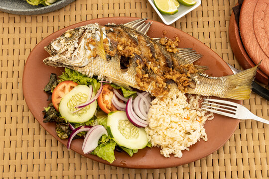 MOJARRA AL AJILLO EN PUERTO VALLARTA MEXICO