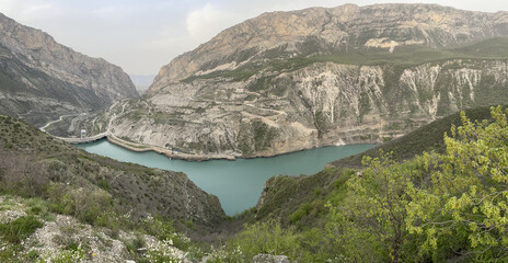 Fototapeta na wymiar Majestic Sulak canyon with turquoise river, Dagestan