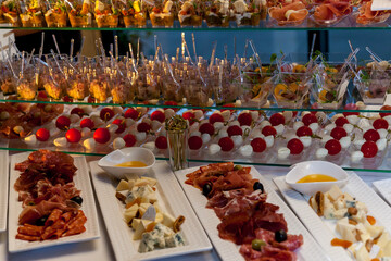 cold appetizers of meat and cheese for a party