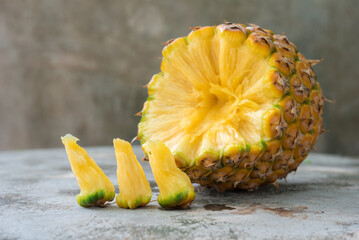 pineapple thailand
