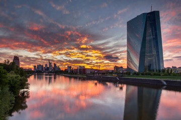 The new European Central Bank Building, River Main and Frankfurt skyline at sunset, Frankfurt, Hesse, Germany