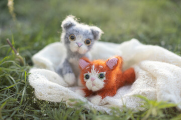 Knitted toy kittens