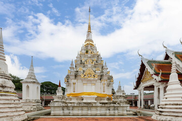 Fototapeta na wymiar Buddha relic pagoda stupa at Wat Phra Borommathat Chaiya, a destination for tourist in Surat Thani, Southern of Thailand