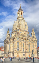 Fototapeta na wymiar Amazing view of of Baroque church - Frauenkirche at Neumarkt square in downtown of Dresden.