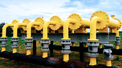 Gas transportation industry. Yellow gas pipeline power technology. Fuel pipe energy equipment. Gas pumping station, industrial zone. - obrazy, fototapety, plakaty