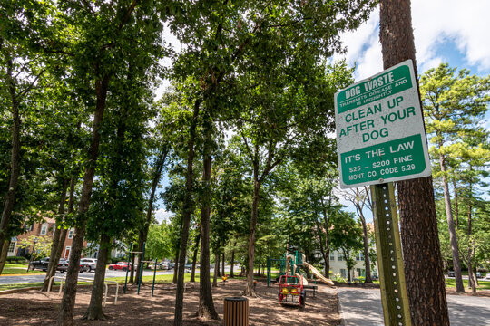 Dog Waste Notice At A Park In Rockville/North Potomac, Montgomery County, Maryland. 