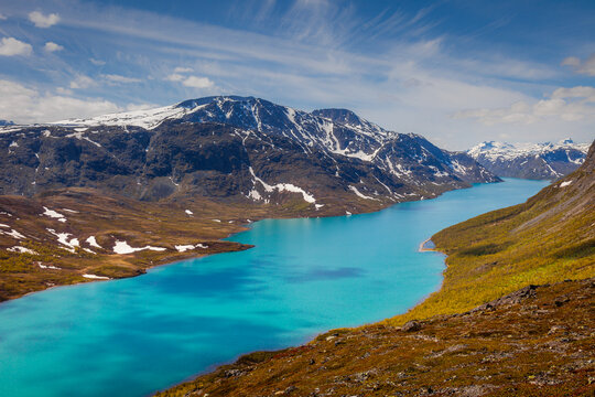 Besseggen above Lake Gjende in Jotunheimen, Norway, Northern Europe © Aide