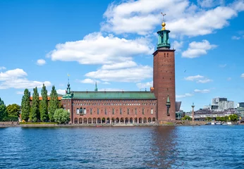 Poster Uitzicht op het water van het stadhuis van Stockholm, Zweden. © borisbelenky