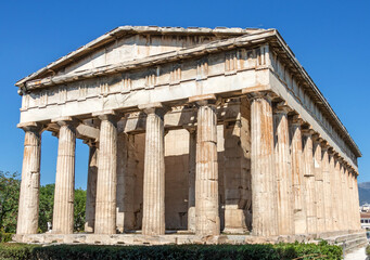 Obraz premium The Temple of Hephaestus, a well-preserved Greek temple dedicated to Hephaestus