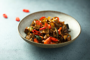Stir fry noodles with vegetables
