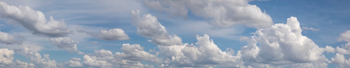 Obraz premium clouds blue sky