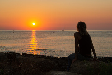 tramonto all'isola delle femmine in sicilia