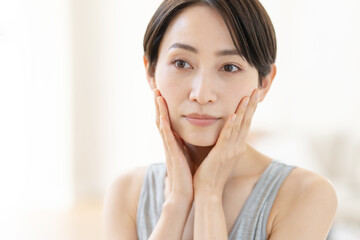 Fototapeta premium スキンケア・女性