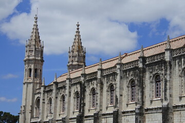 Fototapeta na wymiar Türme am Mosteiro dos Jerónimos