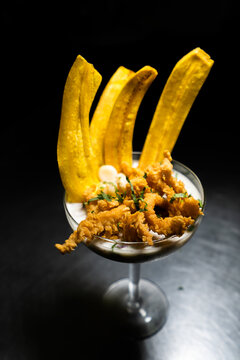 Deliciosa comida peruana en restaurante