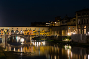 Fototapeta na wymiar Ponte Vecchio at night, Florence, Italy