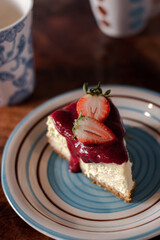 cheesecake with strawberries