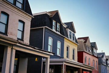 Fototapeta na wymiar Colorful Rowhouses in the Hampden Neighborhood of Baltimore