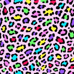 Fototapeta na wymiar rainbow animal print. leopard seamless pattern. animal pattern. leopard print. good for summer dress, fabric, fashion, wallpaper, background.