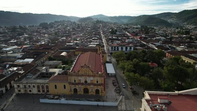 drone shot on descent in the main square of san cristobal de las casas in chiapas, mexico