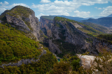 Fototapeta na wymiar The Verdon Gorge is a river canyon located in the Provence-Alpes-Côte d'Azur region of Southeastern France.