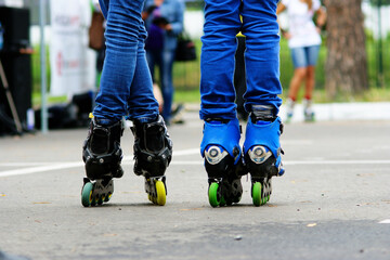 Cool roller skating tricks, roller skating, slalom