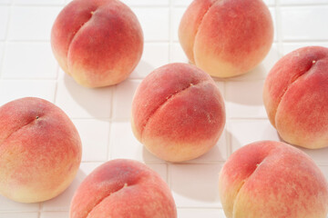 美味しそうな日本の桃