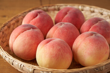 美味しそうな日本の桃