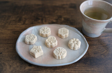 Japanese sweets, Rakugan (和菓子の落雁)