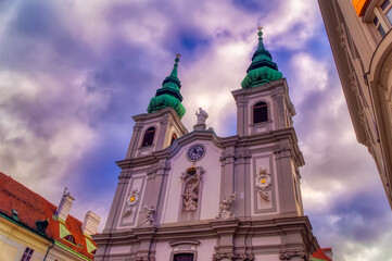 Fototapeta na wymiar Mariahilfer church in Vienna, Austria.