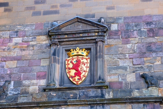 Royal Arms Of Kingdom Of Scotland On Edinburgh Castle In Old Town Edinburgh, Scotland, UK. This Arms With A Red Lion, Rampant Was Used By King James VI In Scotland.