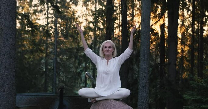 Woman Yoga - relax in nature Pilates fit