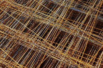 Patterns of welded reinforcement construction steel mesh