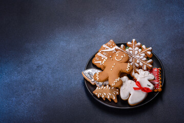 Delicious gingerbread cookies with honey, ginger and cinnamon