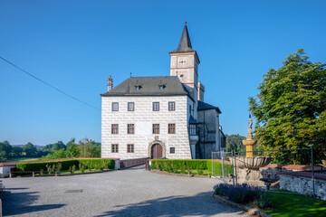 Fototapeta na wymiar Rozmberk - romantic castle in South Bohemia