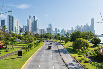 Fototapeta na wymiar view of balboa avenue in panama city panama central america with the skyline of skyscrapers in the background