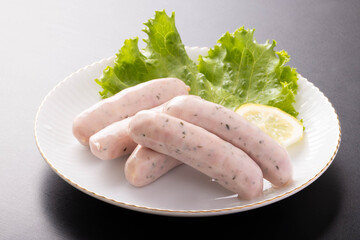 ウィンナーソーセージ　(レモン＆パセリ)　調理前