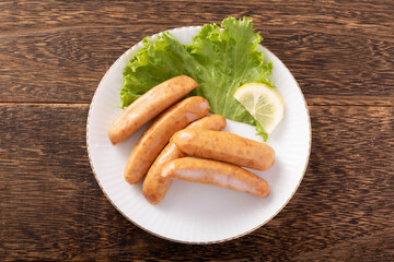 ウィンナーソーセージ　(粗挽きソーセージ)　調理前