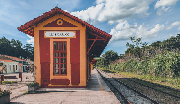 Esta&ccedil;&atilde;o Ferrovi&aacute;ria Luis Carlos - Guararema
