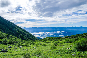 長野県中央アルプス木曽駒ヶ岳からの景色