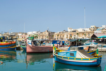Fototapeta na wymiar La hermosa Ciudad de Marsaxlokk en Malta
