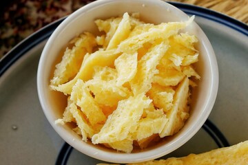 Butter milk cakes, Dairy products in the diets of steppe peoples Tibet, Mongolia, Kazakhstan