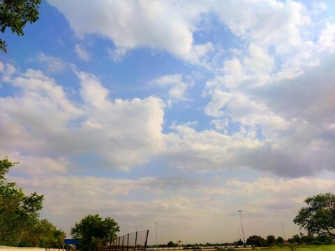 Cool cloud and beautiful background looks